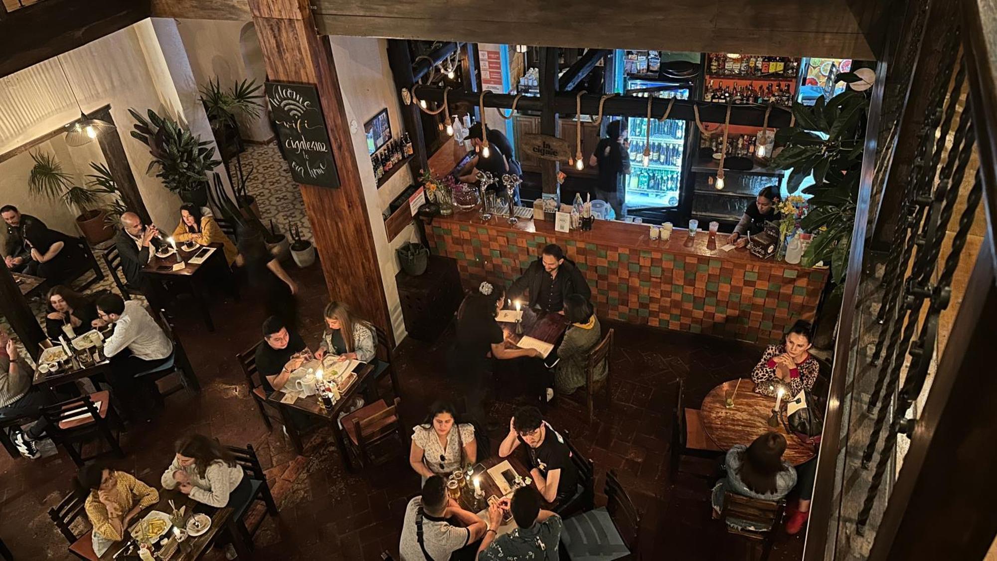 קואנקה Hostal Restaurant La Cigale מראה חיצוני תמונה