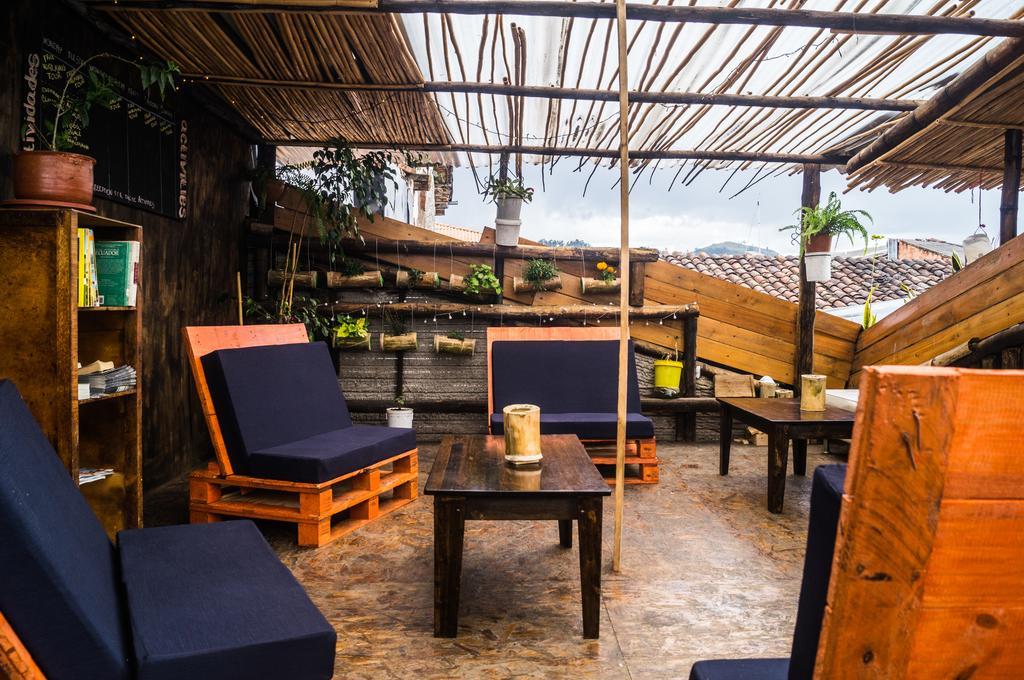 קואנקה Hostal Restaurant La Cigale מראה חיצוני תמונה